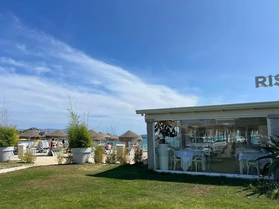 Appartamento A Golfo Aranci 0*,